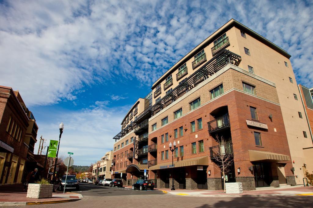 Oxford Hotel Bend Luaran gambar
