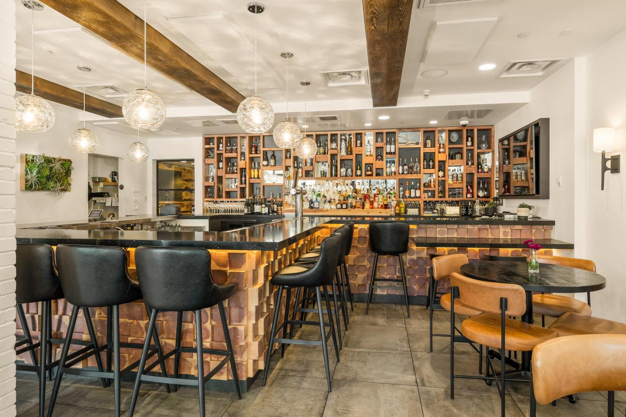 Oxford Hotel Bend Luaran gambar